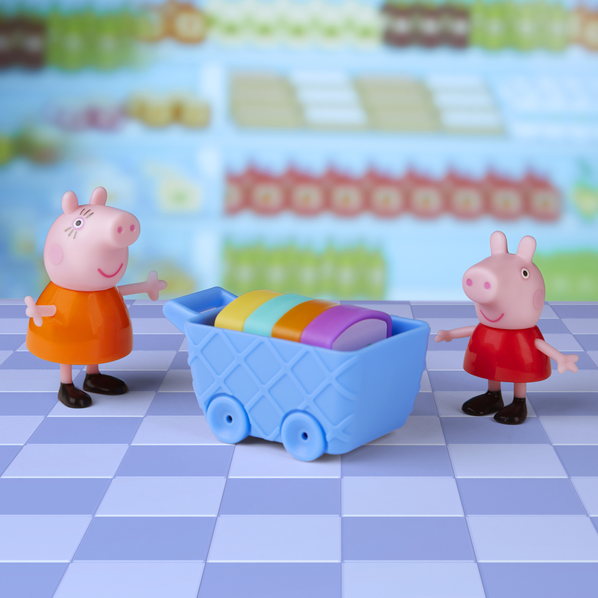 Hasbro Peppa Pig Peppa's Adventures Lot de 4 figurines de famille Peppa au moment du coucher - 4 figurines de la famille Peppa Pig en pyjama, à partir de 3 ans (F2192