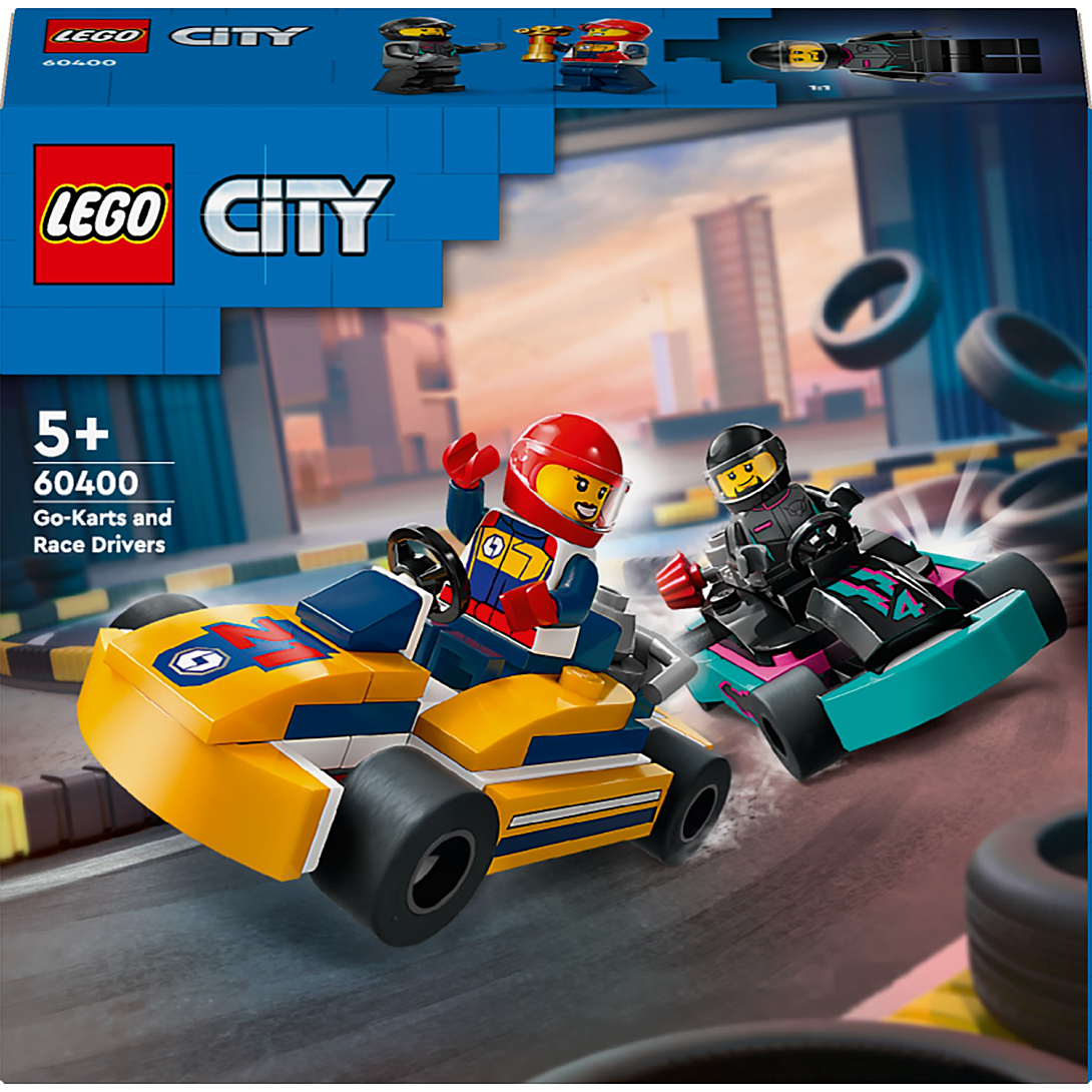 Les karts et les pilotes de course