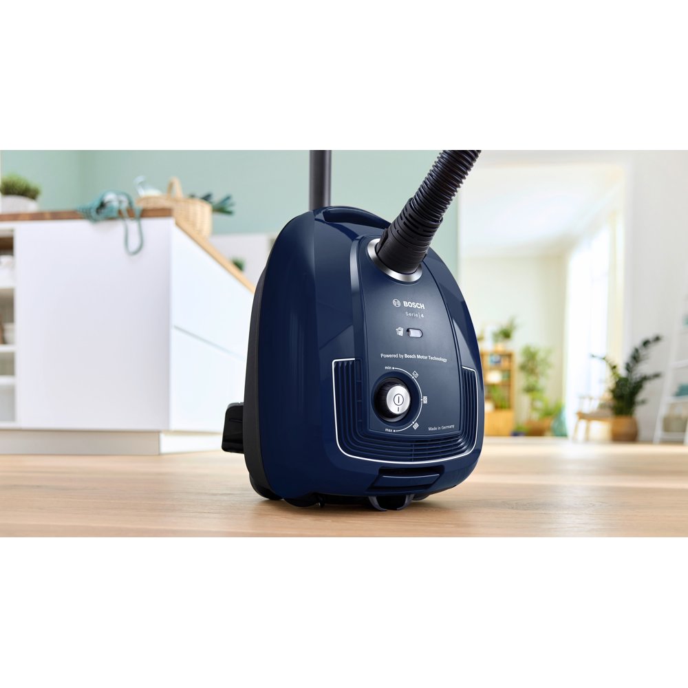 Aspirateur avec sac Bosch Série 4 BGB38BU3H bleu