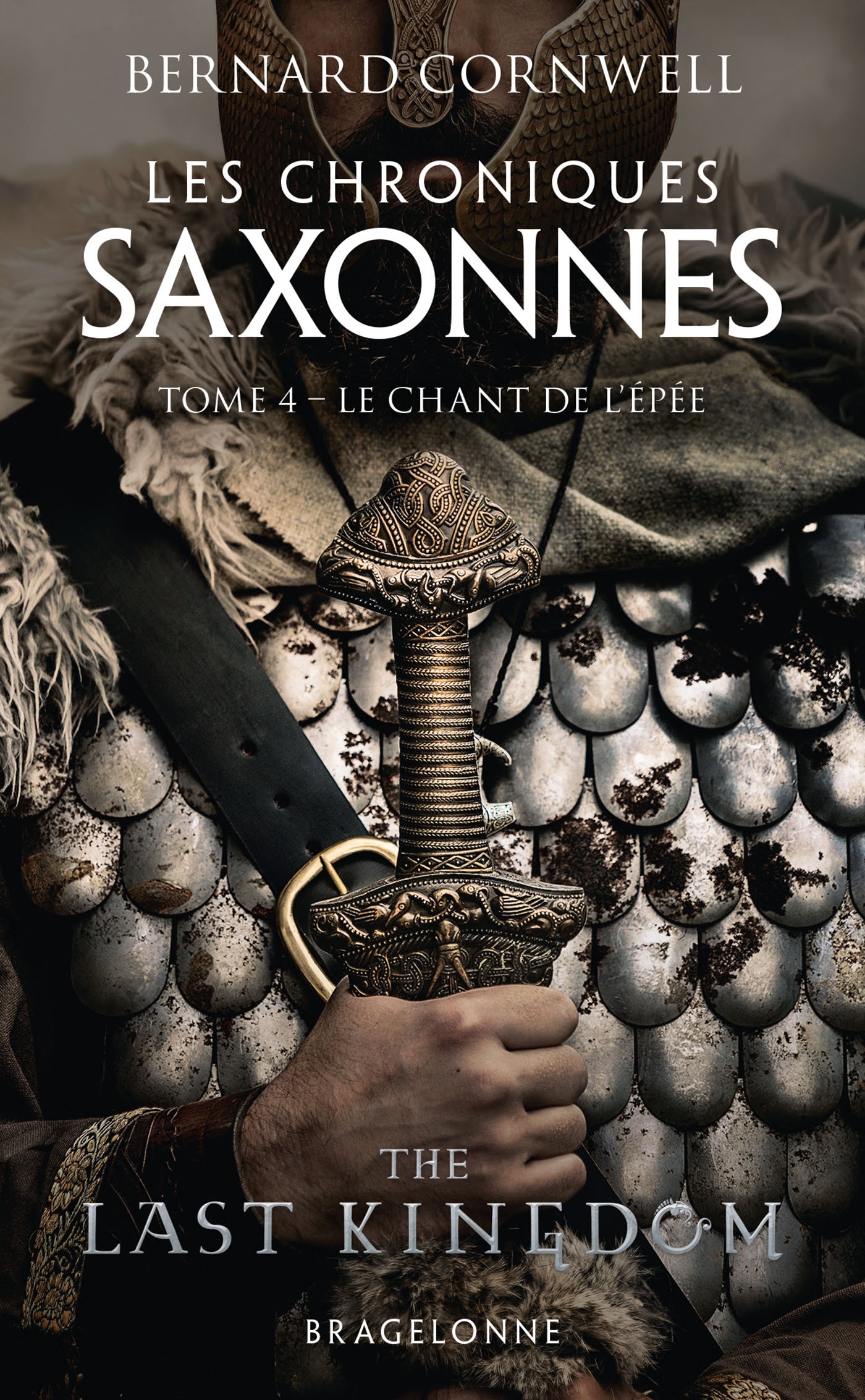Les Chroniques saxonnes, Tome 4 : Le Chant de l'épée (Poche)
